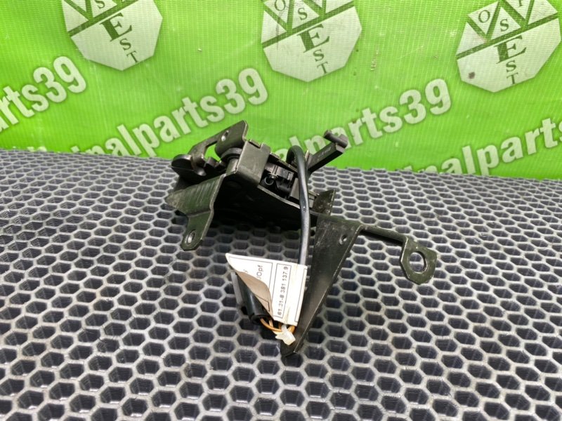 Замок стекла багажника, 1500 рублей, Калининград