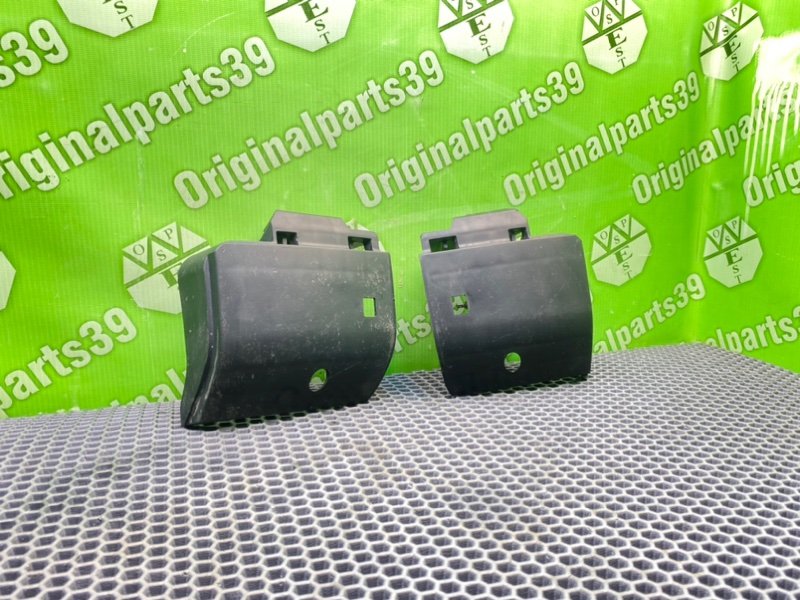 Кронштейны, 1000 рублей, Калининград