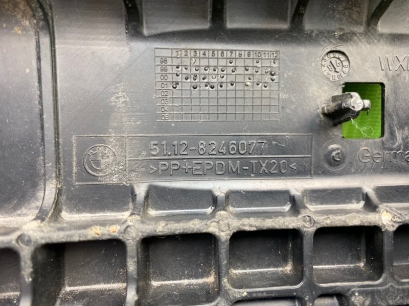 Кронштейны, 1000 рублей, Калининград