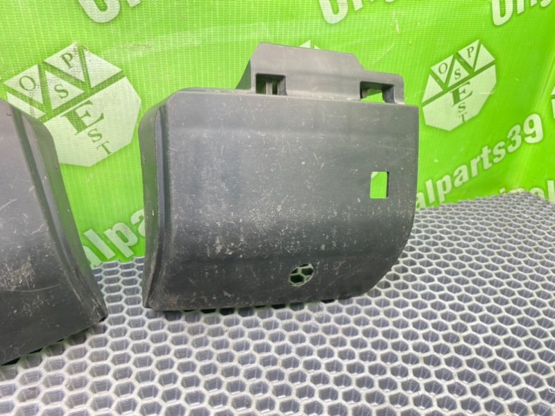 Кронштейны, 1000 рублей, Калининград