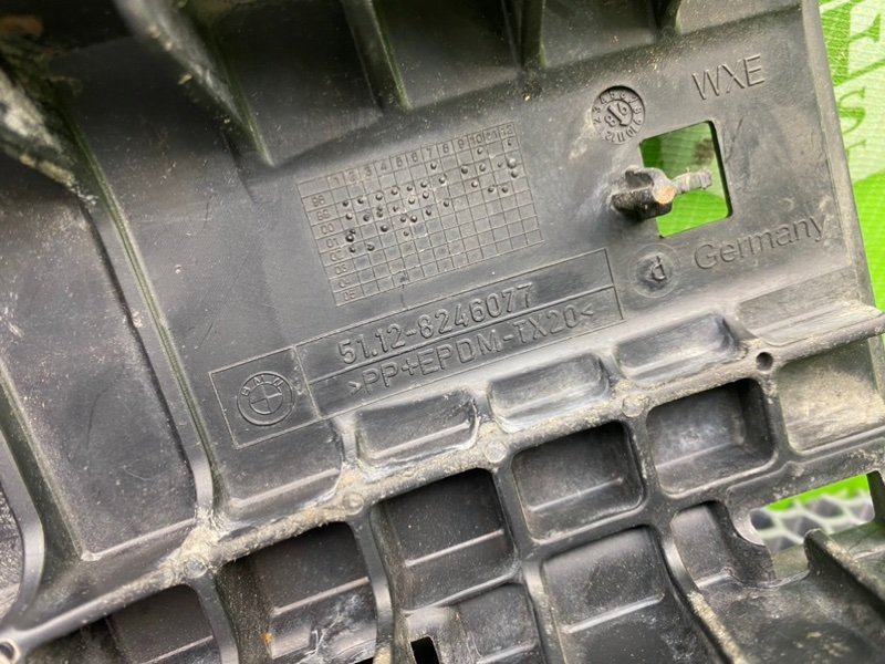 Кронштейны, 1000 рублей, Калининград