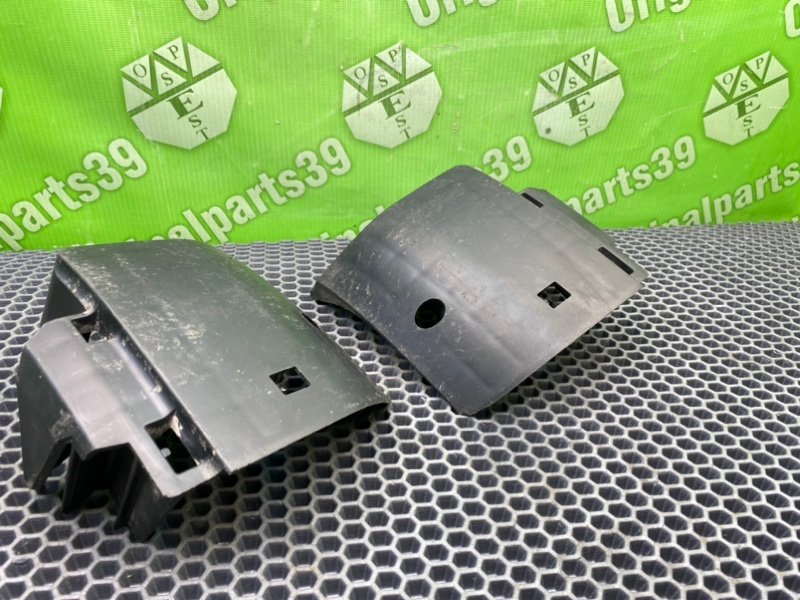 Кронштейны, 1000 рублей, Калининград