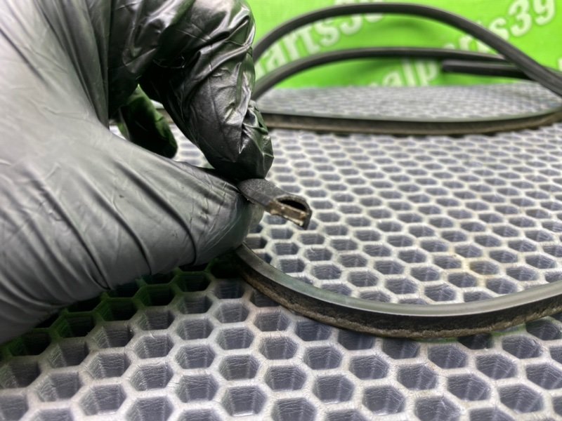 Резинка люка, 2100 рублей, Калининград