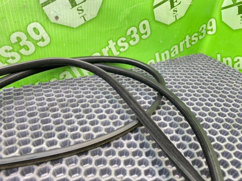 Резинка люка, 2100 рублей, Калининград