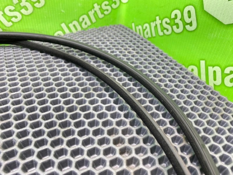 Резинка люка, 2100 рублей, Калининград