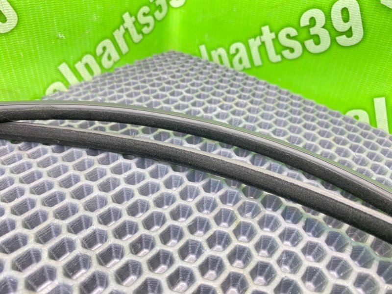 Резинка люка, 2100 рублей, Калининград