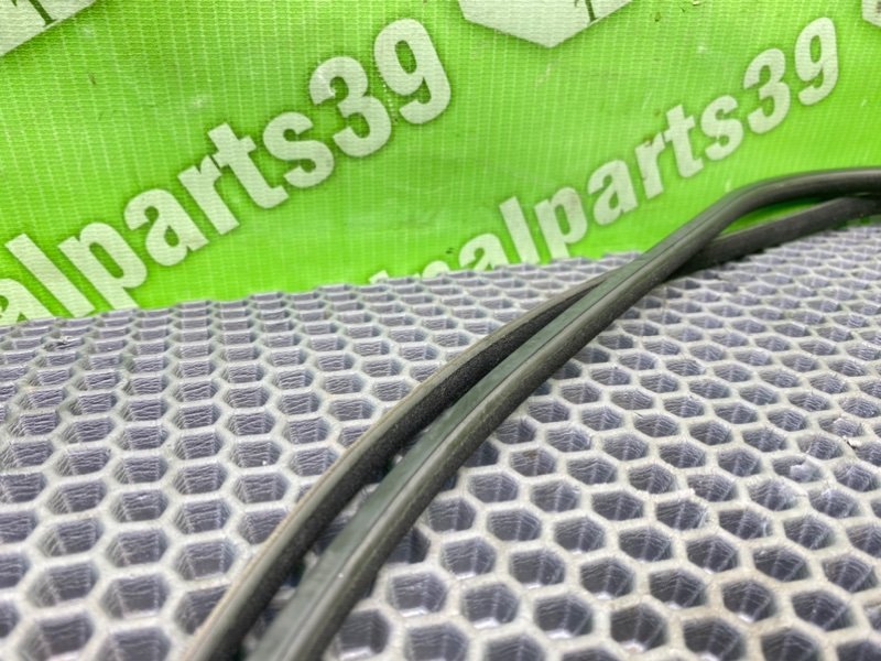 Резинка люка, 2100 рублей, Калининград