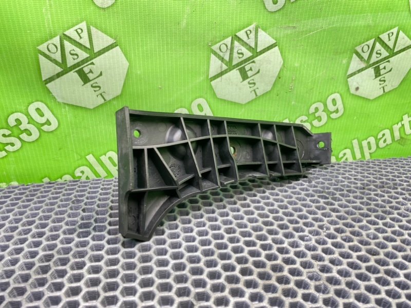 Кронштейн бампера, 1500 рублей, Калининград