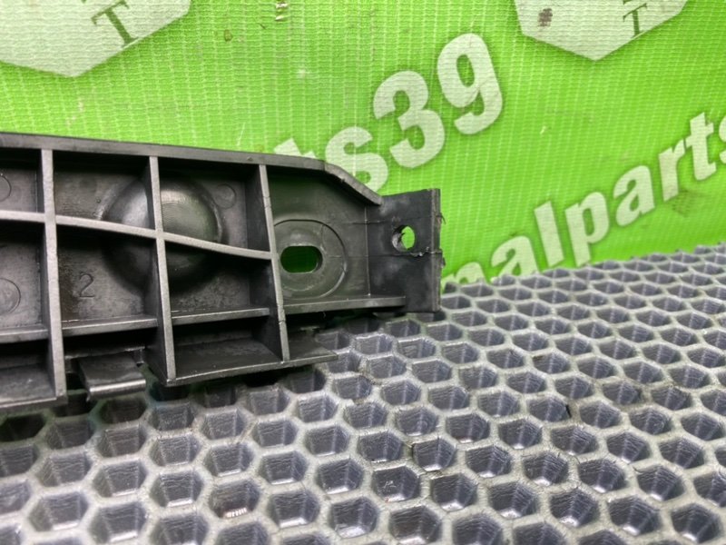 Кронштейн бампера, 1500 рублей, Калининград