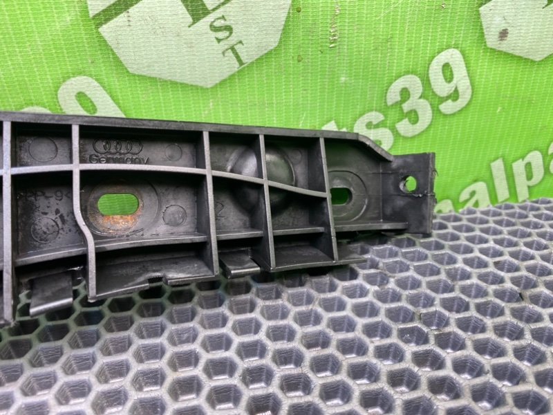 Кронштейн бампера, 1500 рублей, Калининград