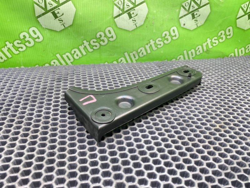 Кронштейн бампера, 1500 рублей, Калининград