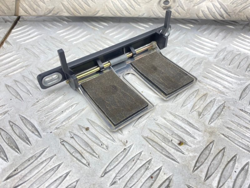 Накладка замка багажника, 1500 рублей, Калининград