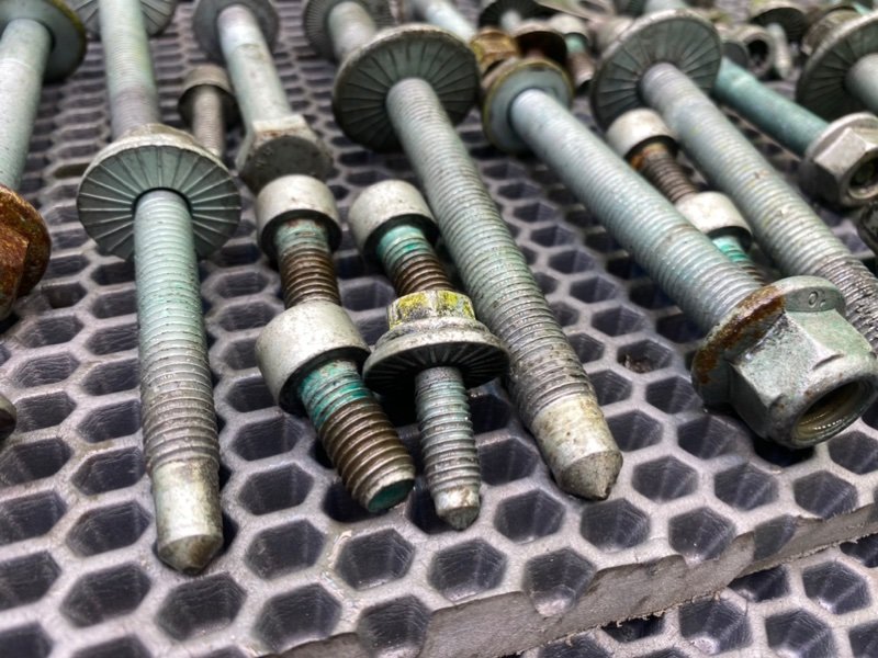 Болты подвески, 2200 рублей, Калининград