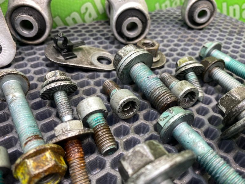 Болты подвески, 2200 рублей, Калининград