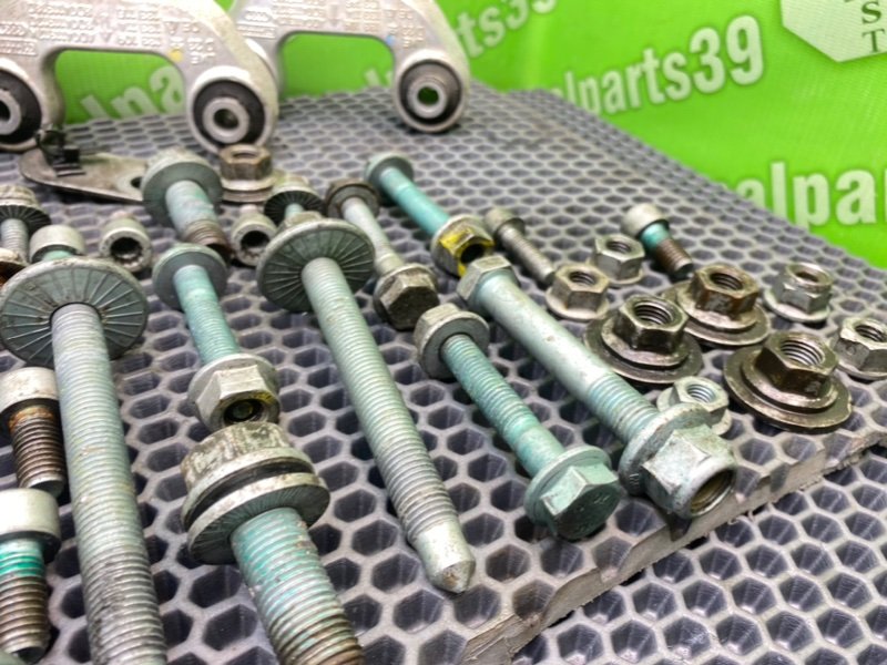 Болты подвески, 2200 рублей, Калининград