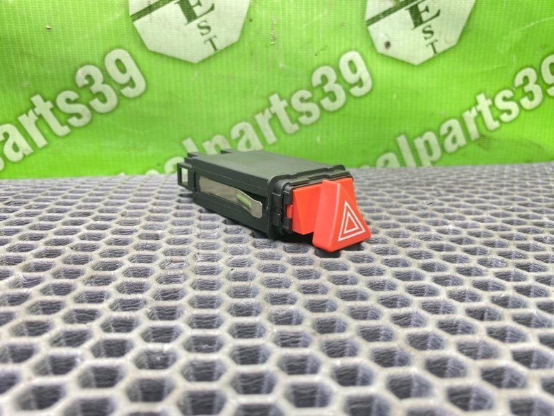 Кнопка аварийки, 2100 рублей, Калининград