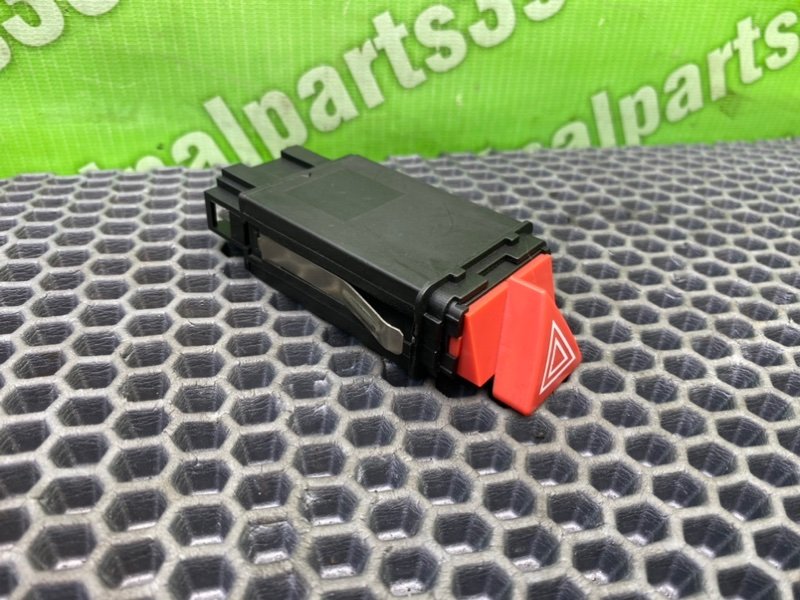 Кнопка аварийки, 2100 рублей, Калининград