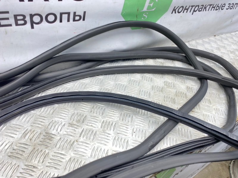 Уплотнители дверей, 3100 рублей, Калининград