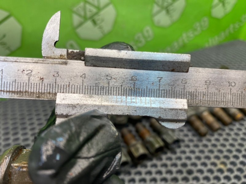 Колесные болты, 1700 рублей, Тверь