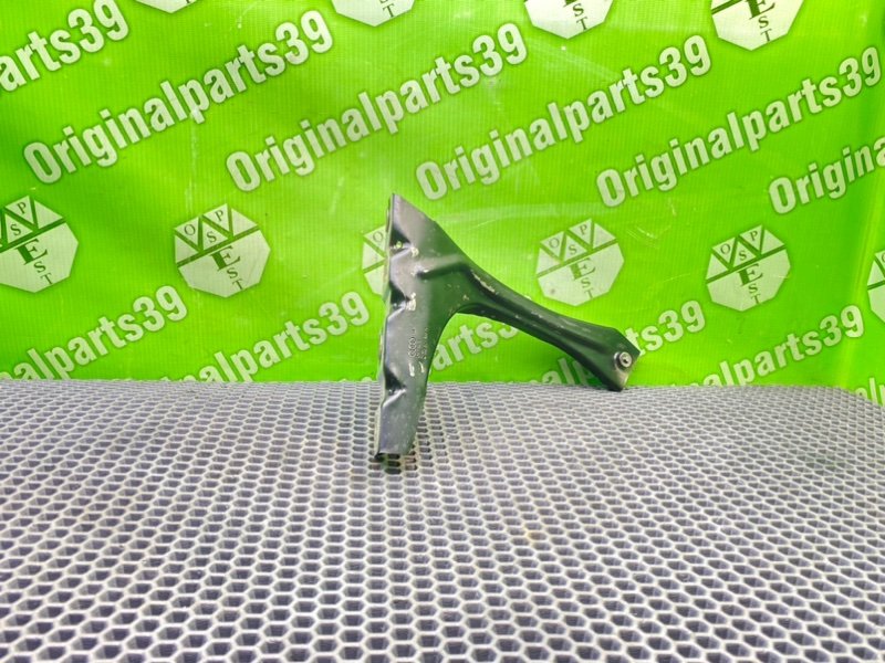 Кронштейн крыла, 1200 рублей, Калининград