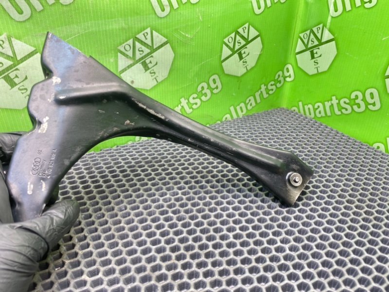 Кронштейн крыла, 1200 рублей, Калининград