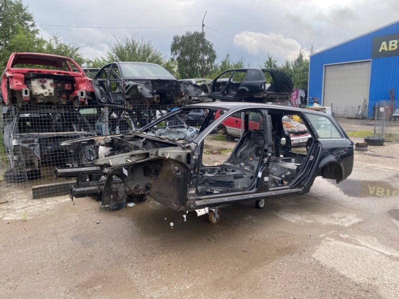 Кузов по частям, 100 рублей, Калининград