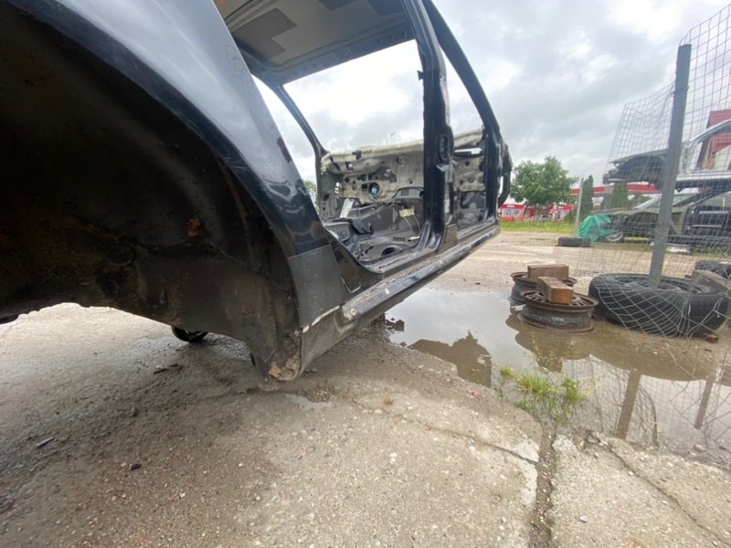 Кузов по частям, 100 рублей, Калининград