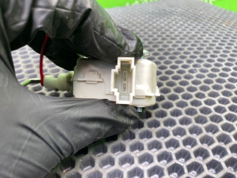 Лючок бензобака, 1600 рублей, Калининград