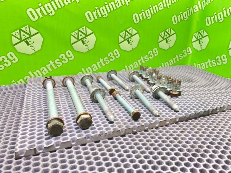 Болты подрамника, 2200 рублей, Калининград