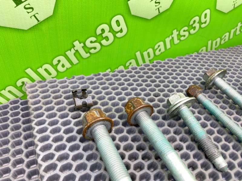 Болты подрамника, 2200 рублей, Калининград