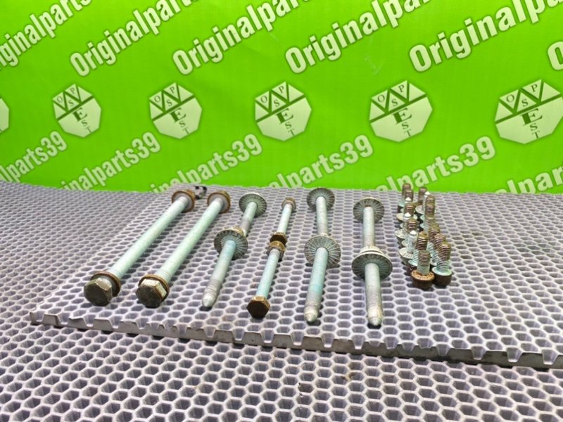 Болты подрамника, 2200 рублей, Калининград