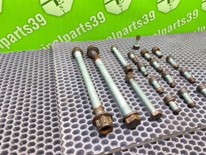 Болты подрамника, 1700 рублей, Калининград