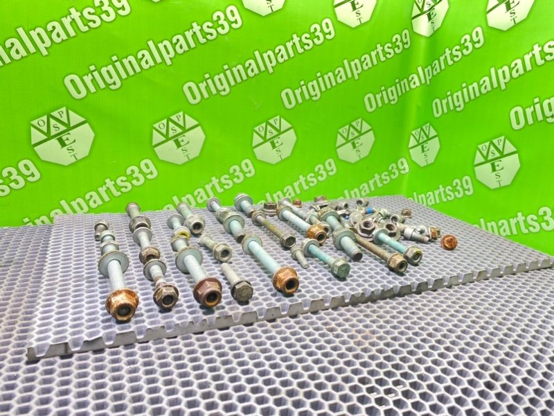 Болты подрамника, 2200 рублей, Калининград