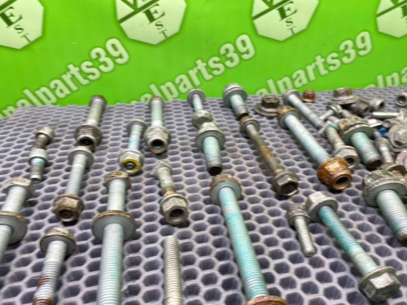 Болты подрамника, 2200 рублей, Калининград