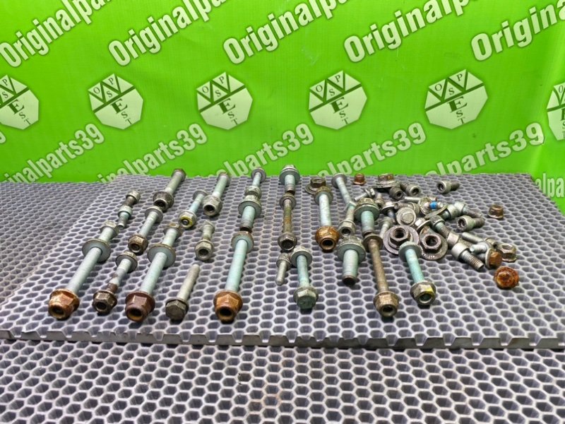 Болты подрамника, 2200 рублей, Калининград