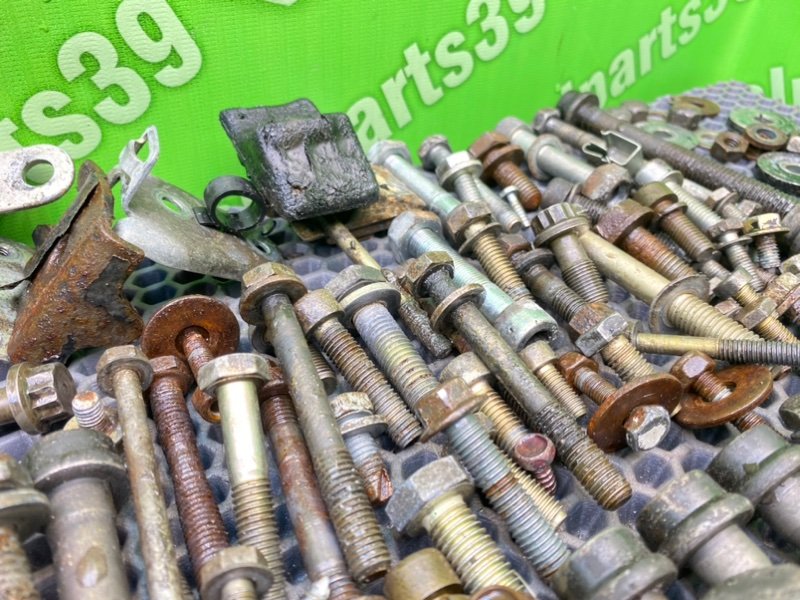 Болты двигателя, 2700 рублей, Калининград