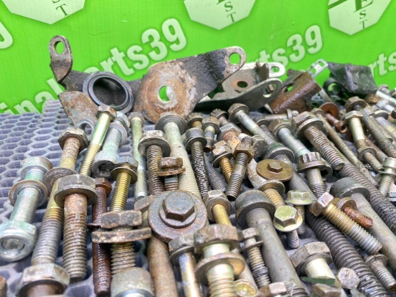 Болты двигателя, 2700 рублей, Калининград