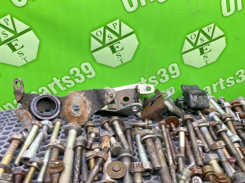 Болты двигателя, 2700 рублей, Калининград