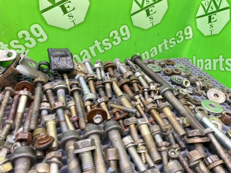 Болты двигателя, 2700 рублей, Калининград