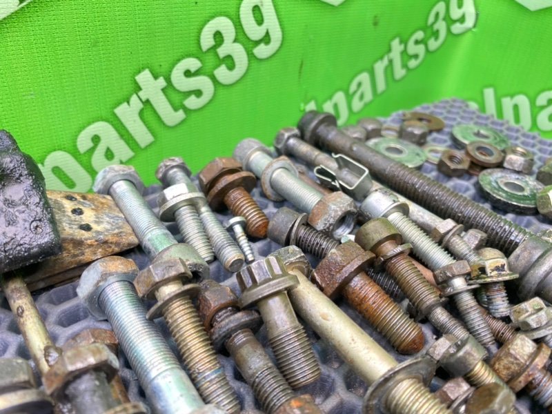 Болты двигателя, 2700 рублей, Калининград