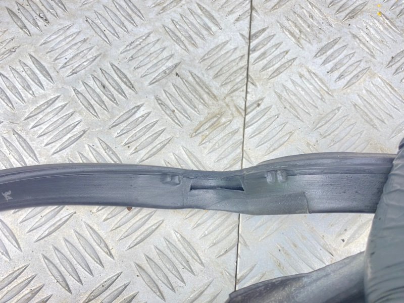 Уплотнитель двери, 1300 рублей, Калининград