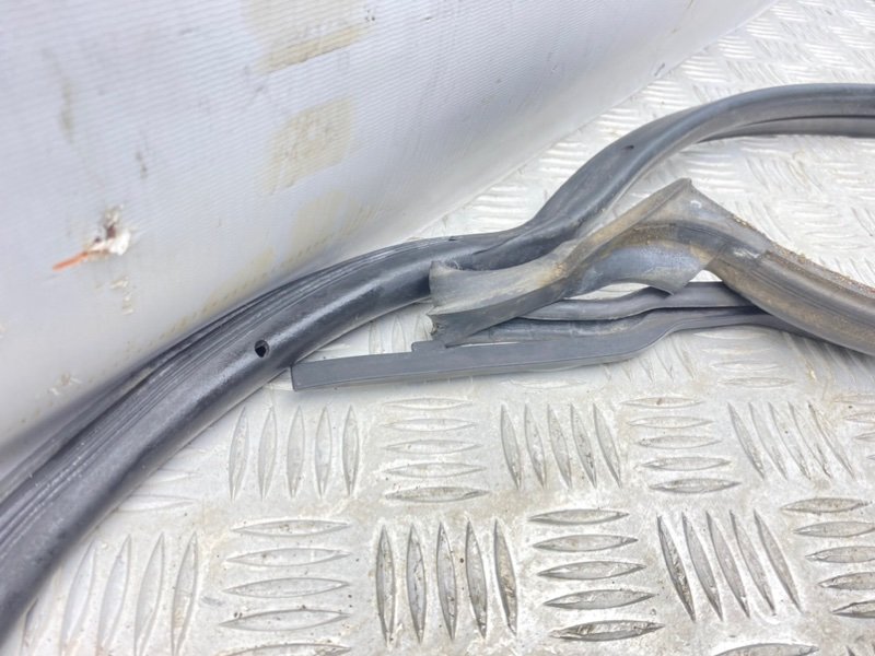 Уплотнитель двери, 1600 рублей, Калининград