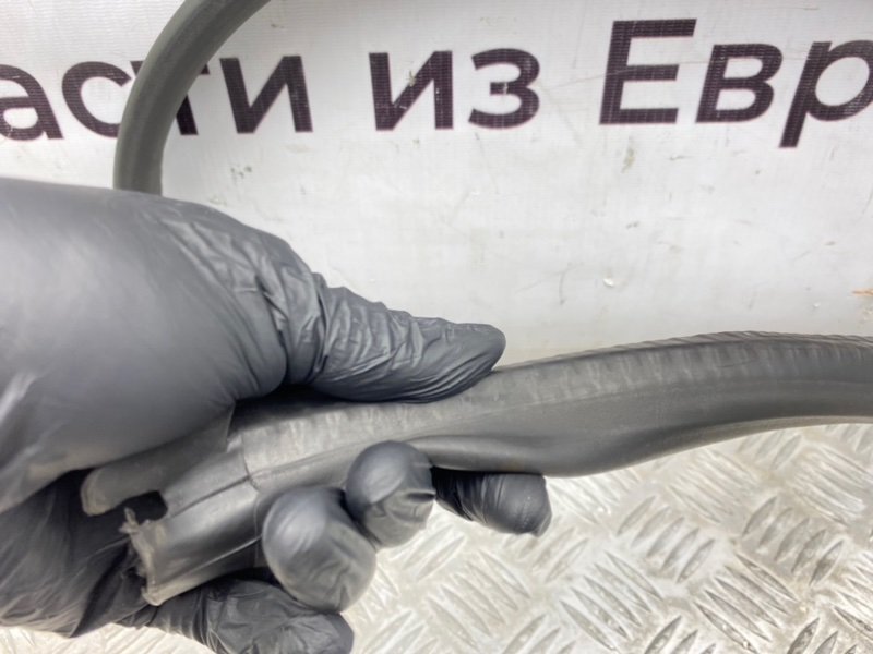 Уплотнители капота, 2700 рублей, Калининград