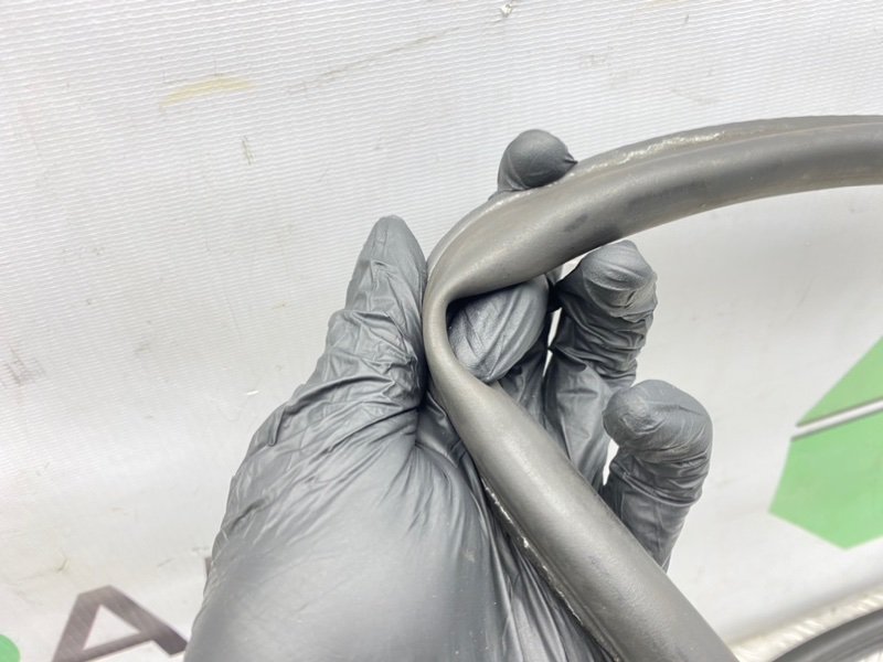 Уплотнители капота, 2700 рублей, Калининград