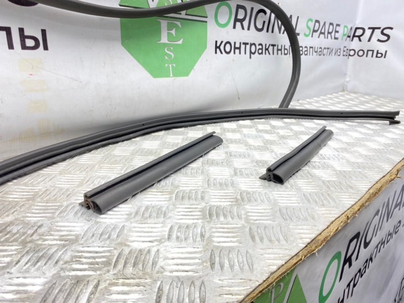 Уплотнители капота, 2700 рублей, Калининград