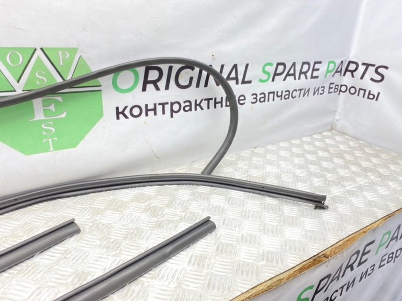 Уплотнители капота, 2700 рублей, Калининград