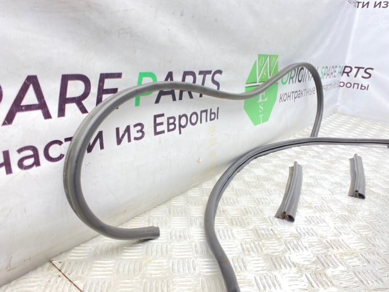 Уплотнители капота, 2700 рублей, Калининград