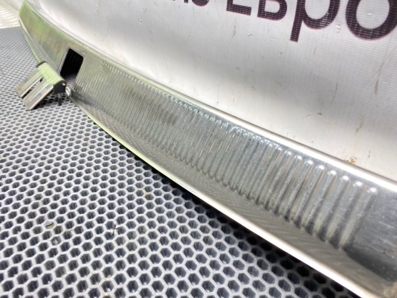 Накладка замка багажника, 1700 рублей, Калининград