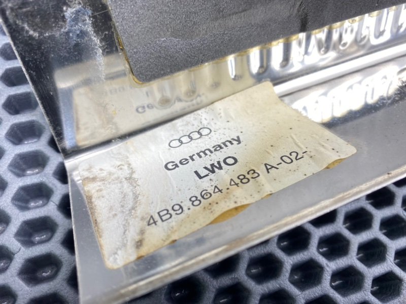 Накладка замка багажника, 1700 рублей, Калининград