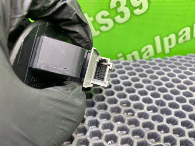 Кнопка эсп, 1000 рублей, Калининград